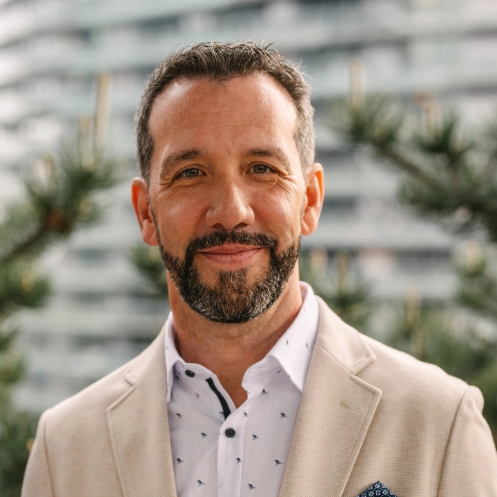 Jason Schneider